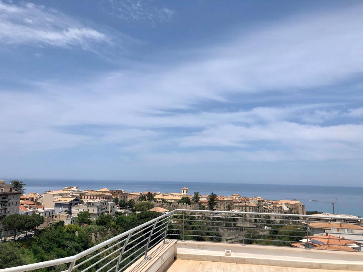 Sapphire Penthouse Apartment Tropea Luaran gambar